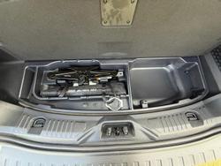 2024 Ford
Everest Ambiente