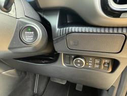 2024 Ford
Everest Ambiente