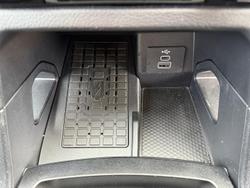 2024 Ford
Everest Ambiente