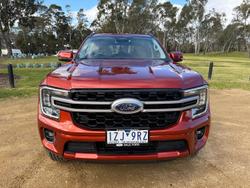 2023 Ford
                Everest Ambiente