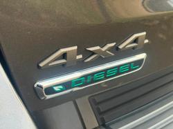 2016 Jeep
Grand Cherokee 75th Anniversary Edition