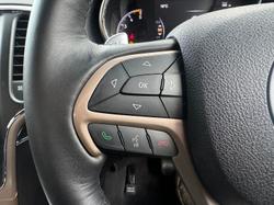 2016 Jeep
Grand Cherokee 75th Anniversary Edition