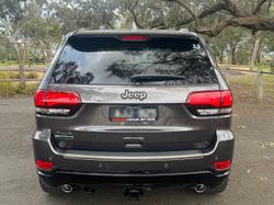 2016 Jeep
Grand Cherokee 75th Anniversary Edition