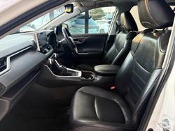 2019 Toyota
RAV4 Cruiser