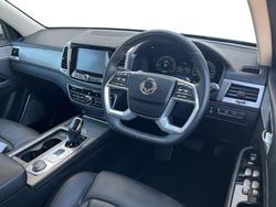 2021 Ssangyong Rexton