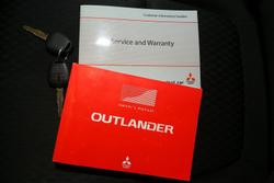 2013 Mitsubishi
                Outlander ES