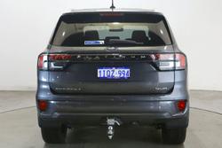 2023 Ford
Everest Platinum