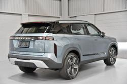 2025 Jaecoo J7 SHS Summit