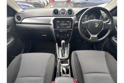 2023 Suzuki
Vitara