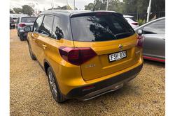 2023 Suzuki
Vitara