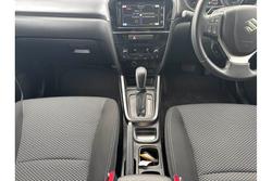 2023 Suzuki
Vitara