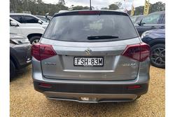 2023 Suzuki
Vitara