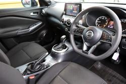 2020 Nissan
JUKE ST+
