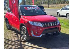 2023 Suzuki
Vitara