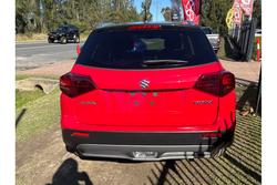 2023 Suzuki
Vitara