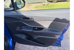 2021 Toyota
C-HR Koba