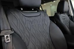 2025 GWM
                Tank 500 Vanta Hybrid