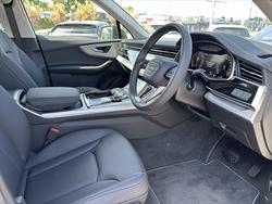 2024 Audi Q7 45 TDI