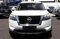 2024 Nissan
                Pathfinder ST-L