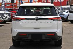 2024 Nissan
                Pathfinder ST-L