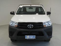 2017 Toyota
Hilux Workmate