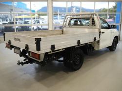 2017 Toyota
Hilux Workmate