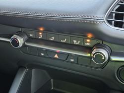 2025 Mazda 3 G20 Pure