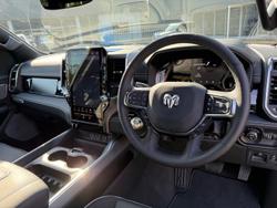2025 RAM
1500 Laramie Sport Hurricane SO RamBox
