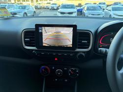 2025 Hyundai
Venue