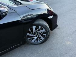 2018 Honda
                Civic VTi-S