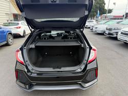 2018 Honda
Civic VTi-S
