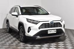 2022 Toyota
RAV4 GXL