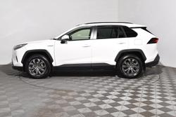 2022 Toyota
RAV4 GXL
