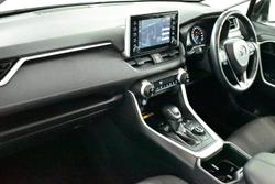 2022 Toyota
RAV4 GXL