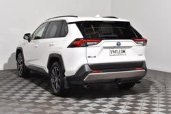 2022 Toyota
RAV4 GXL