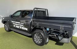 2025 Mitsubishi Triton GLX+