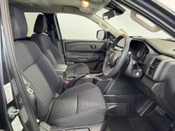 2025 Mitsubishi
Triton GLX+