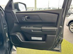 2025 Mitsubishi Triton GLX+