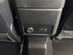 2025 Mitsubishi
Triton GLX+