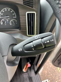 2023 Freightliner Cascadia 126 White