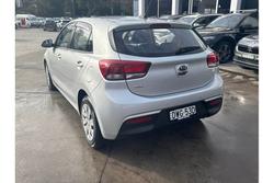 2018 Kia
Rio S