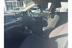 2019 Kia
Cerato S