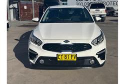 2019 Kia
Cerato S