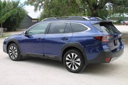 2025 Subaru Outback AWD Touring