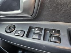 2013 Kia
                Rio S