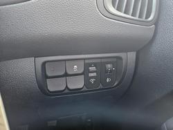 2013 Kia
                Rio S