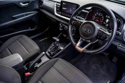 2021 Kia
Stonic Sport