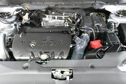 2017 Mitsubishi
ASX LS