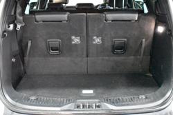 2021 Ford
Everest Titanium