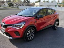 2023 Renault
Captur Zen